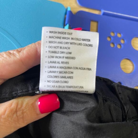 KanCan blue jeans black in color women's size 24 waist or size 0 skinny jeans - Picture 8 of 14